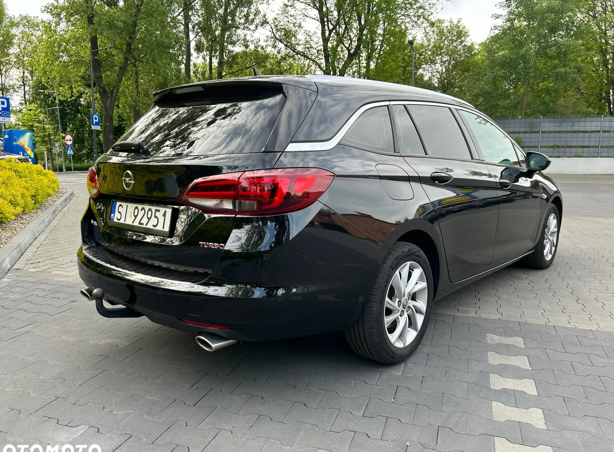 Opel Astra cena 51500 przebieg: 146383, rok produkcji 2018 z Koprzywnica małe 596